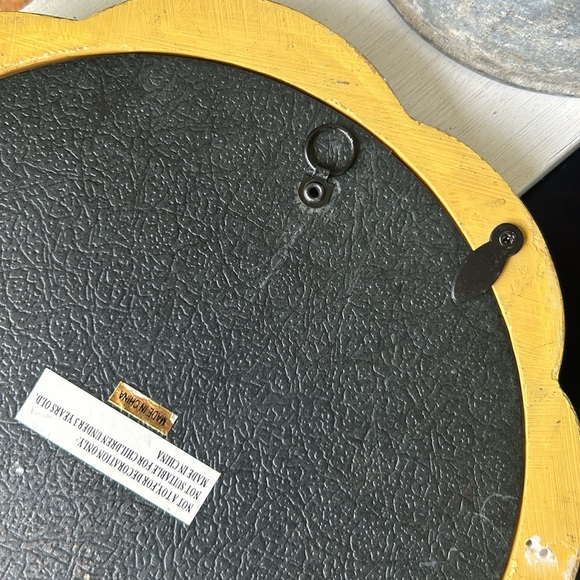 Vintage Gothic Golden Mirror - Picture 4 of 5